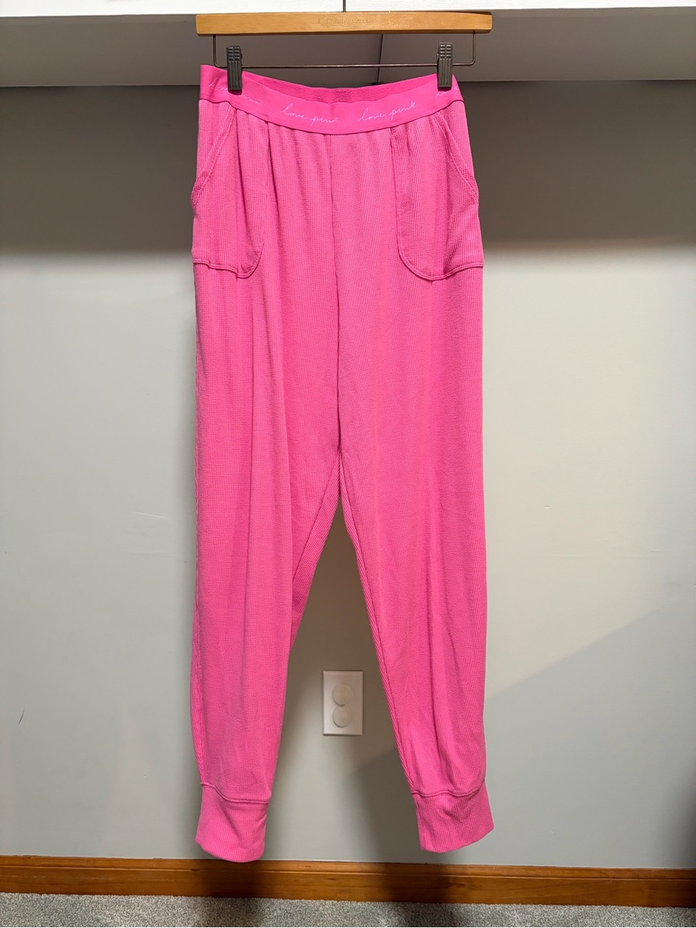 PINK Victoria’s Secret Waffle Knit Joggers L Hot Pink Lounge Barbiecore Y2K